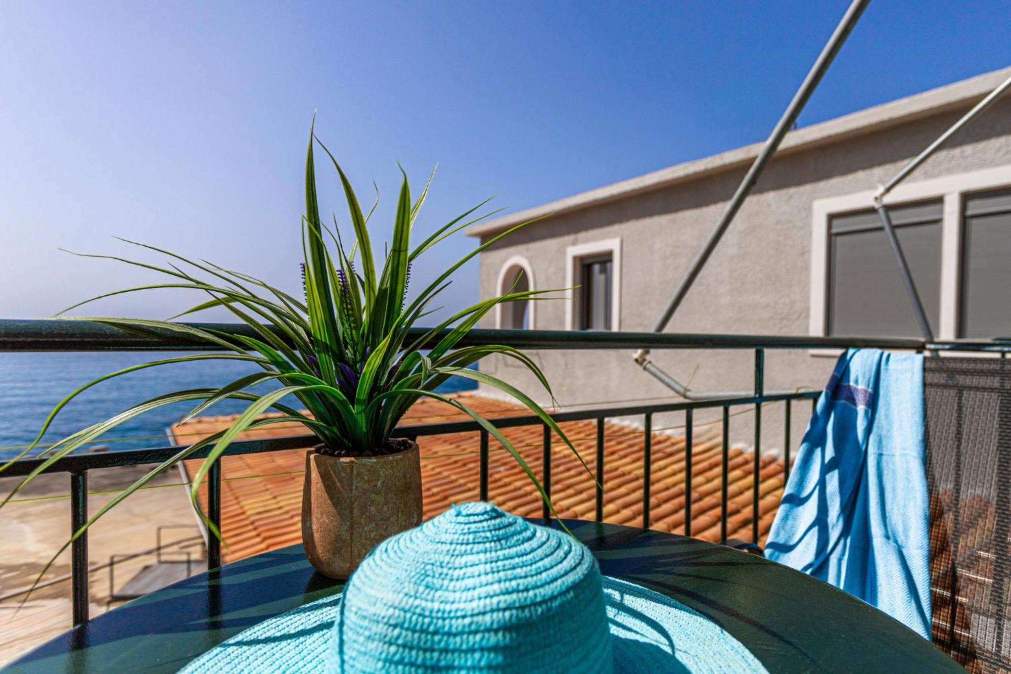 Aparthotel Marina Kardhamili Exterior foto