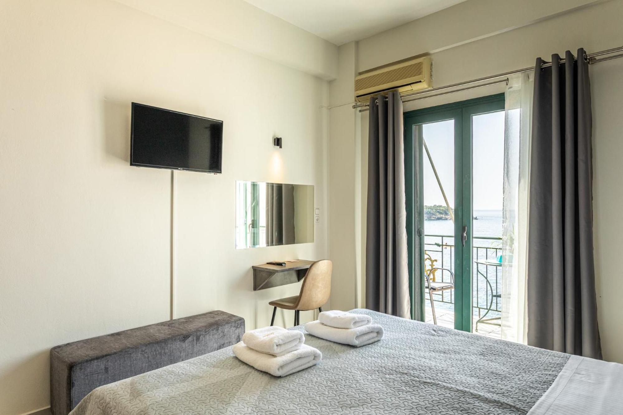 Aparthotel Marina Kardhamili Exterior foto