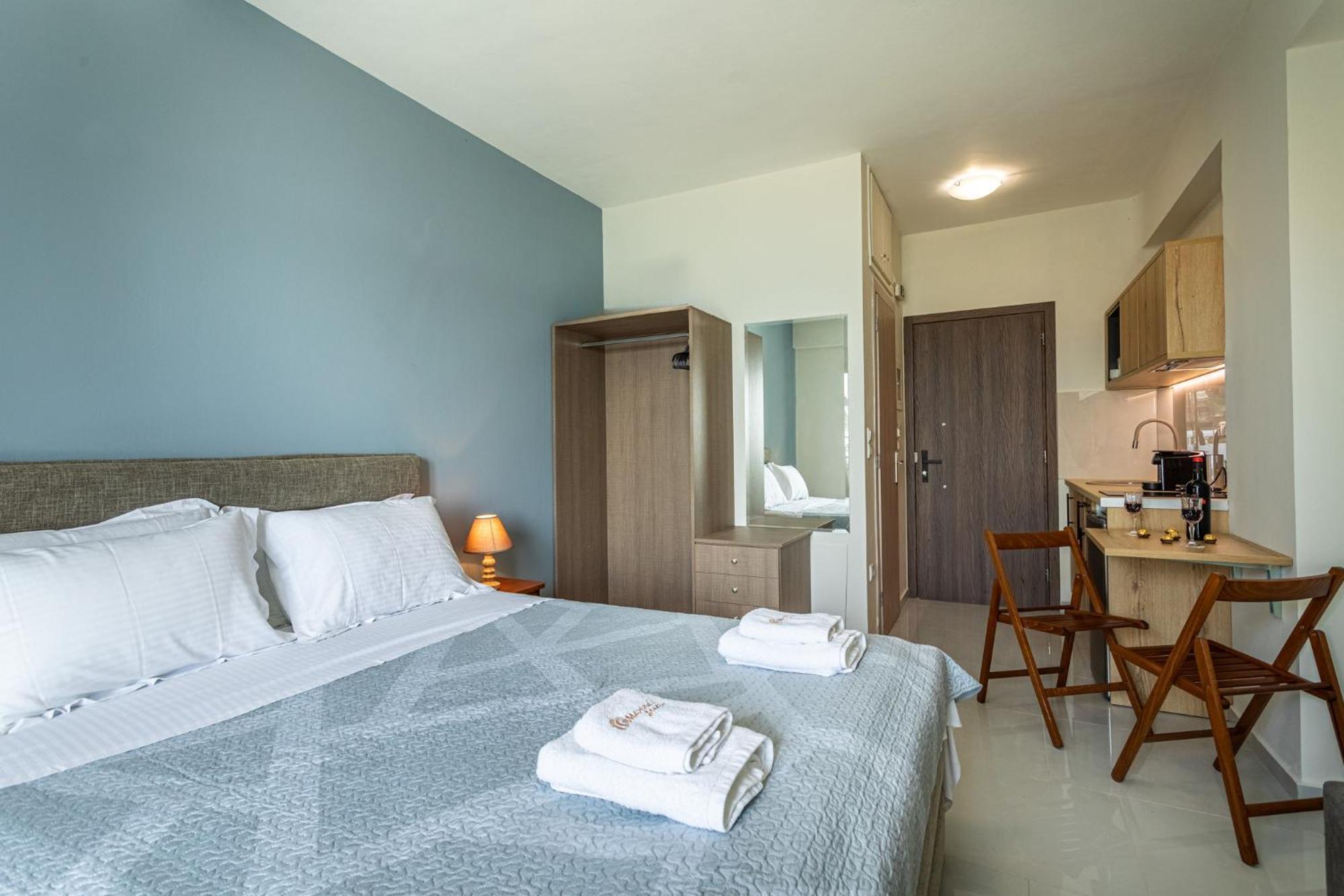 Aparthotel Marina Kardhamili Exterior foto